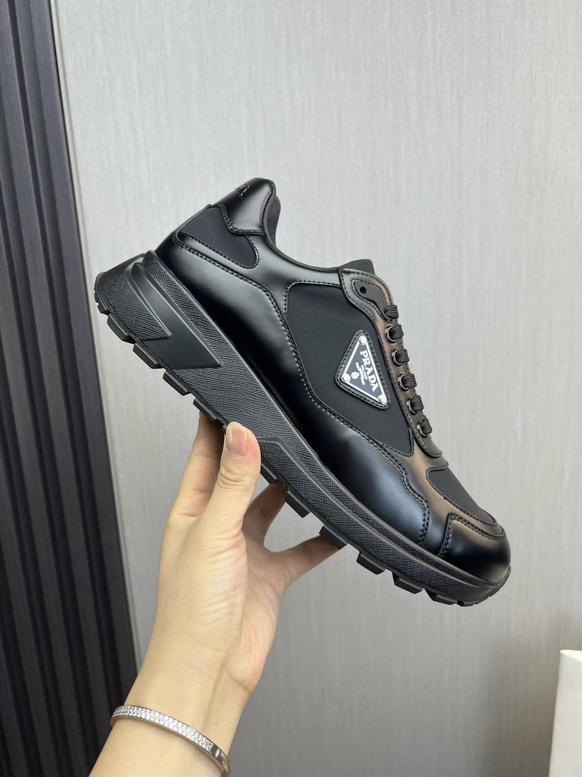 Sneaker Man-104